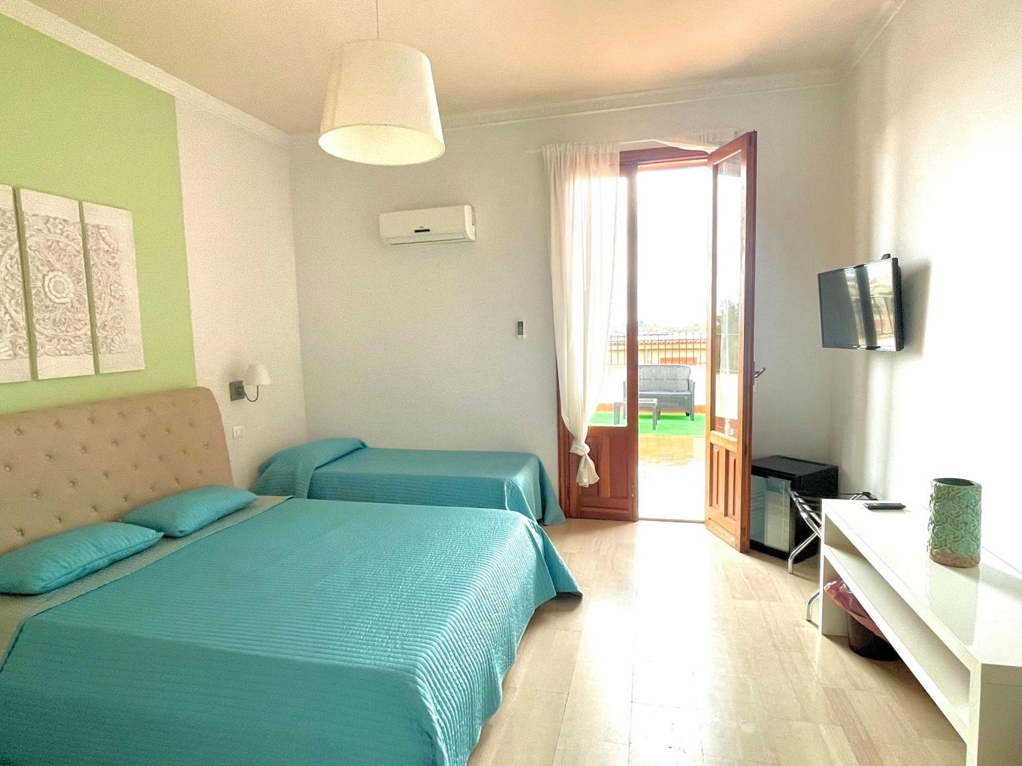 Simonetta'S Rooms Noto Zewnętrze zdjęcie