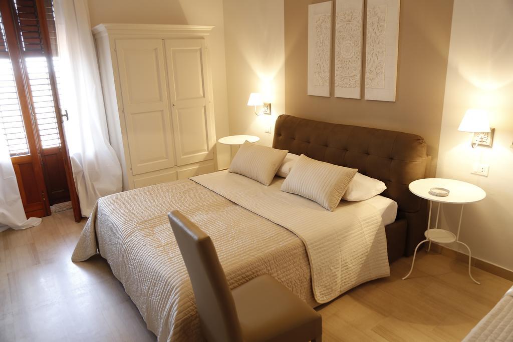 Simonetta'S Rooms Noto Zewnętrze zdjęcie